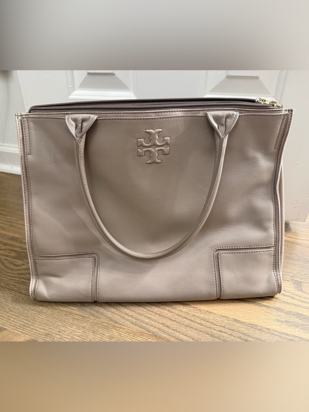 Tory Burch Ella Leather and canvas Tote in Taupe/ gray